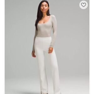 Lululemon Wundermost Ultra-Soft Nulu Square-Neck Long-Sleeve Bodysuit size L NWT